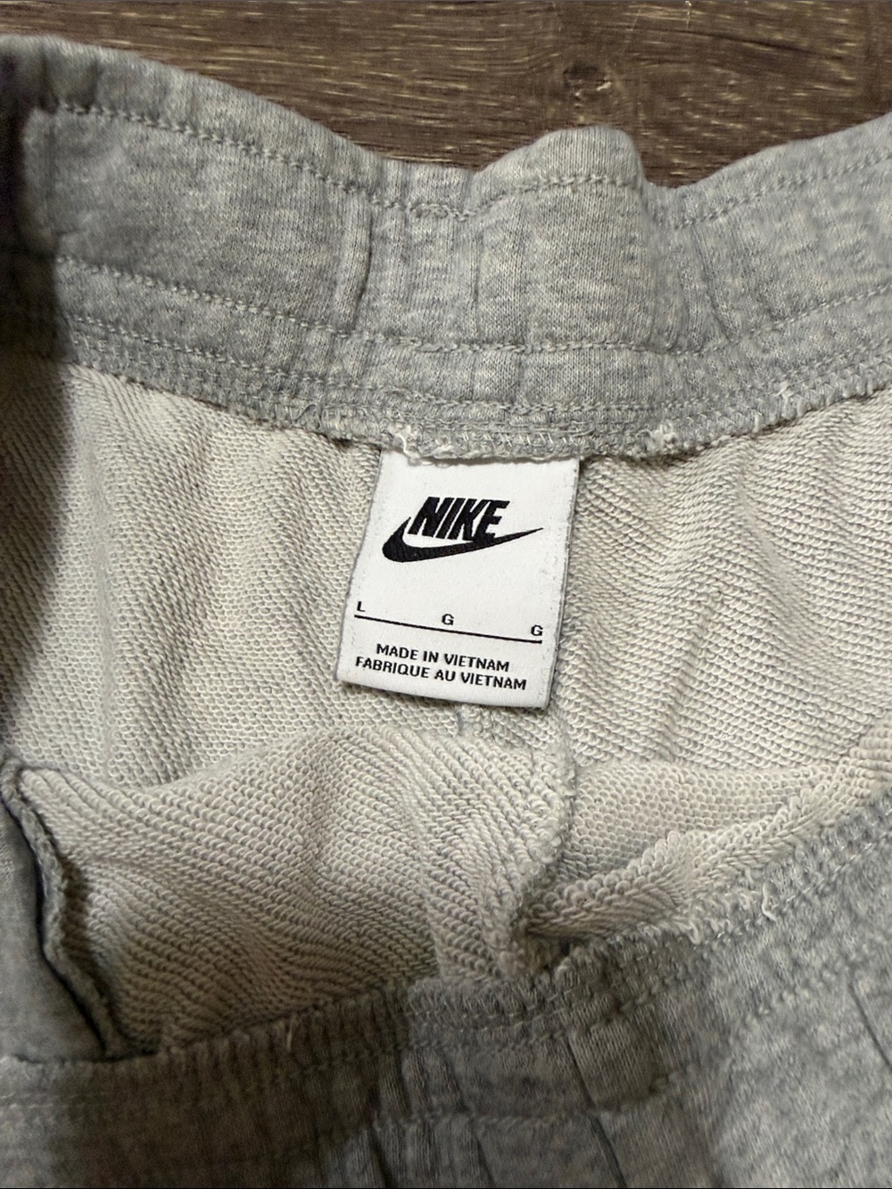 Nike Sweat Shorts Womens Size Large Grey Sportswear Club Fleece Swoosh Logo - Picture 3 of 5